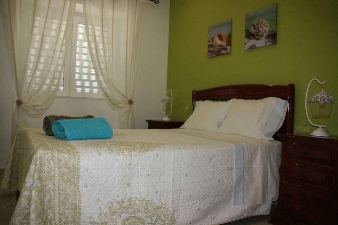 House Of Orchids With Patio Apartment Vila Real de Santo António Exterior foto